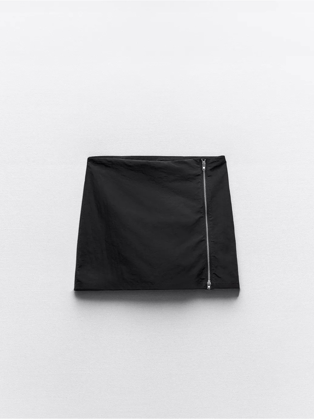 BLACK ZARA SKIRT WITH SIDE ZIPPER